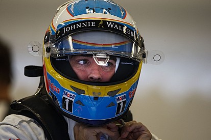 Alonso és Button is a mezőny végéről rajtol Mexikóban: büntetések a McLarennél