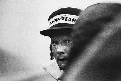 1976-ban éppen ezen a napon égett majdnem halálra Niki Lauda a „Zöld pokolban”