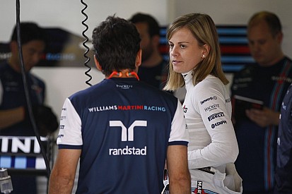 Irtózol attól, hogy egy nő versenyezzen a Forma-1-ben? Susie Wolff jobb lehet, mint több jelenlegi F1-es pilóta!