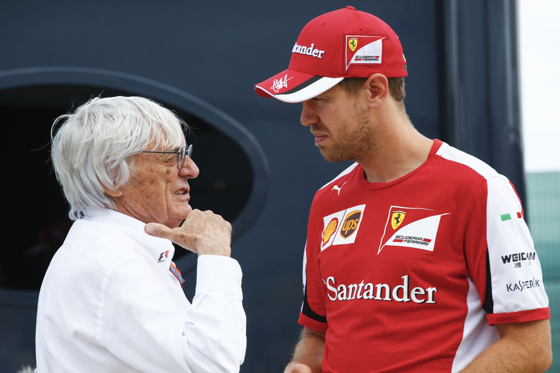 Ecclestone: Tépjük széjjel ezt a rohadt F1-es szabálykönyvet és írjunk egy teljesen újat!