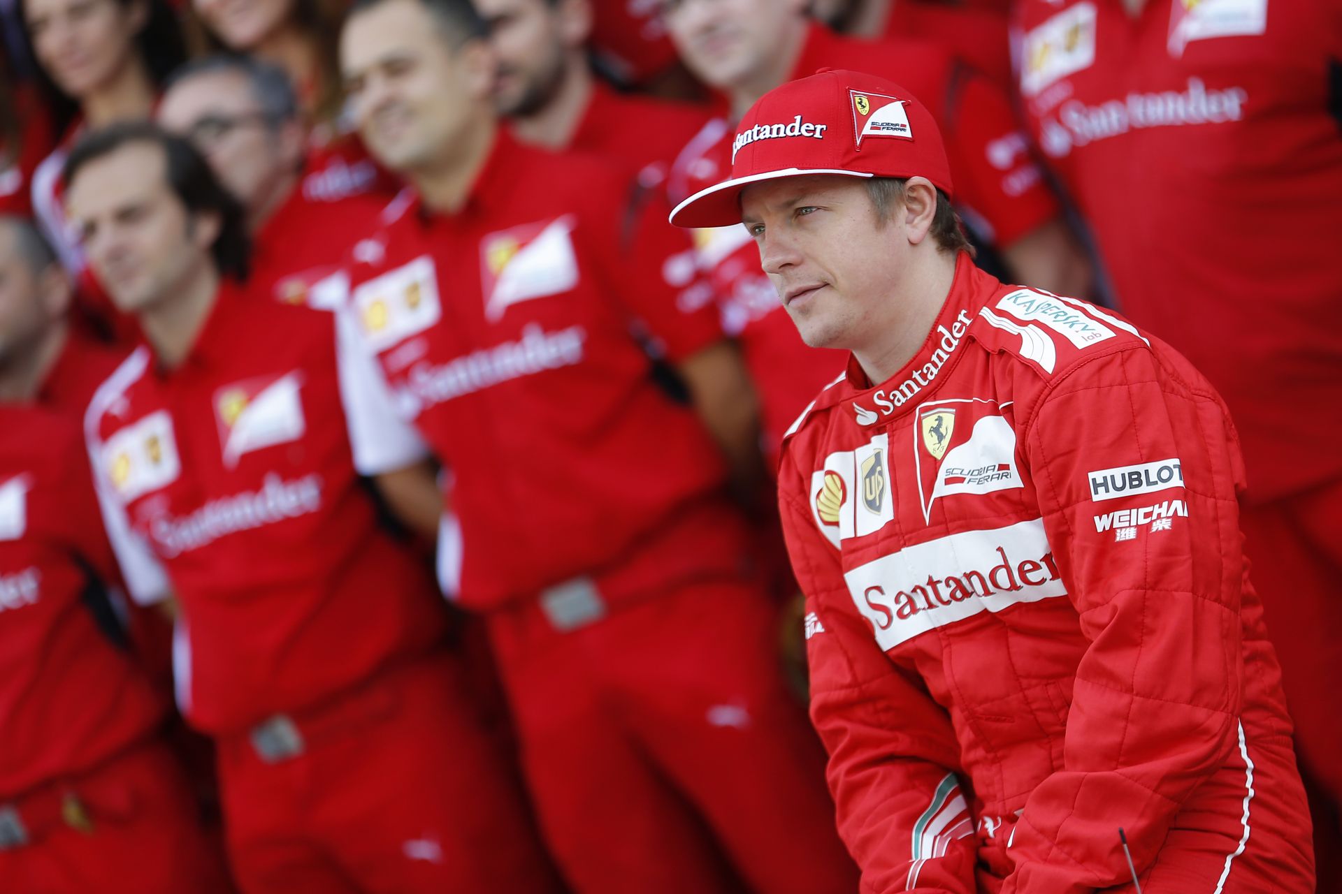 Ferrari: Alonso – 161 pont (6.) / Raikkönen – 55 pont (12.)