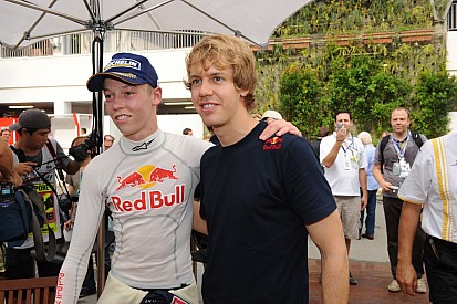 Kvyat reggeli közben tudta meg, jövőre a RBR versenyzője lesz: elég erős felállás a Daniel-Daniil duó?