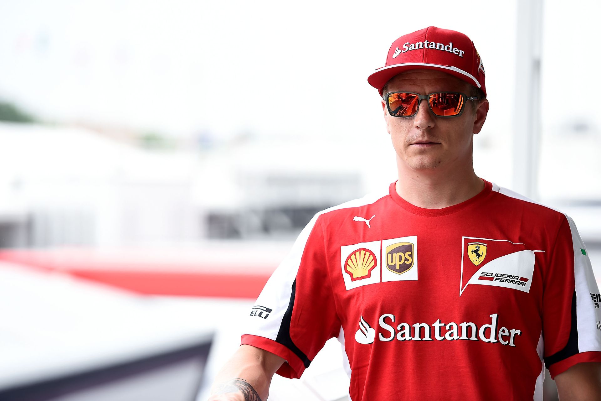 Ma éjfélig még hosszabbíthat a Ferrari Raikkönennel 2016-ra