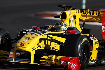 Élő F1-es műsorral jelentkezünk: Kubica visszatérhet, Alonso aláírt a McLarenhez, Vettel bajnok lehet a Ferrarival! Nyerj F1 201