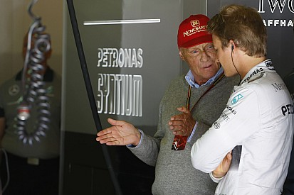 Lauda: Bocsánatot kértem Rosbergtől, de akkor is ő volt a hibás!