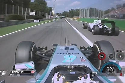 Hamilton előzése Massa ellen Monzában: Közel 360 km/órával közelít Lewis