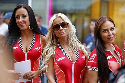 Élő F1-es műsorral jelentkezik az F1-live.hu! 18:00! Kérdezz Te is!