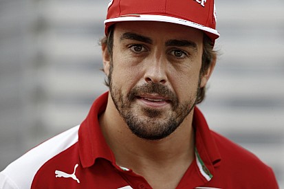 Alonso biztosan elhagyja a Ferrarit? Élő F1-es műsorral jelentkezik az F1-live.hu! 18:00! Kérdezz Te is, már most!
