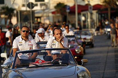Kubica szerint már nem olyan vonzó az F1: egy futam 8 perccel lassabb, mint anno