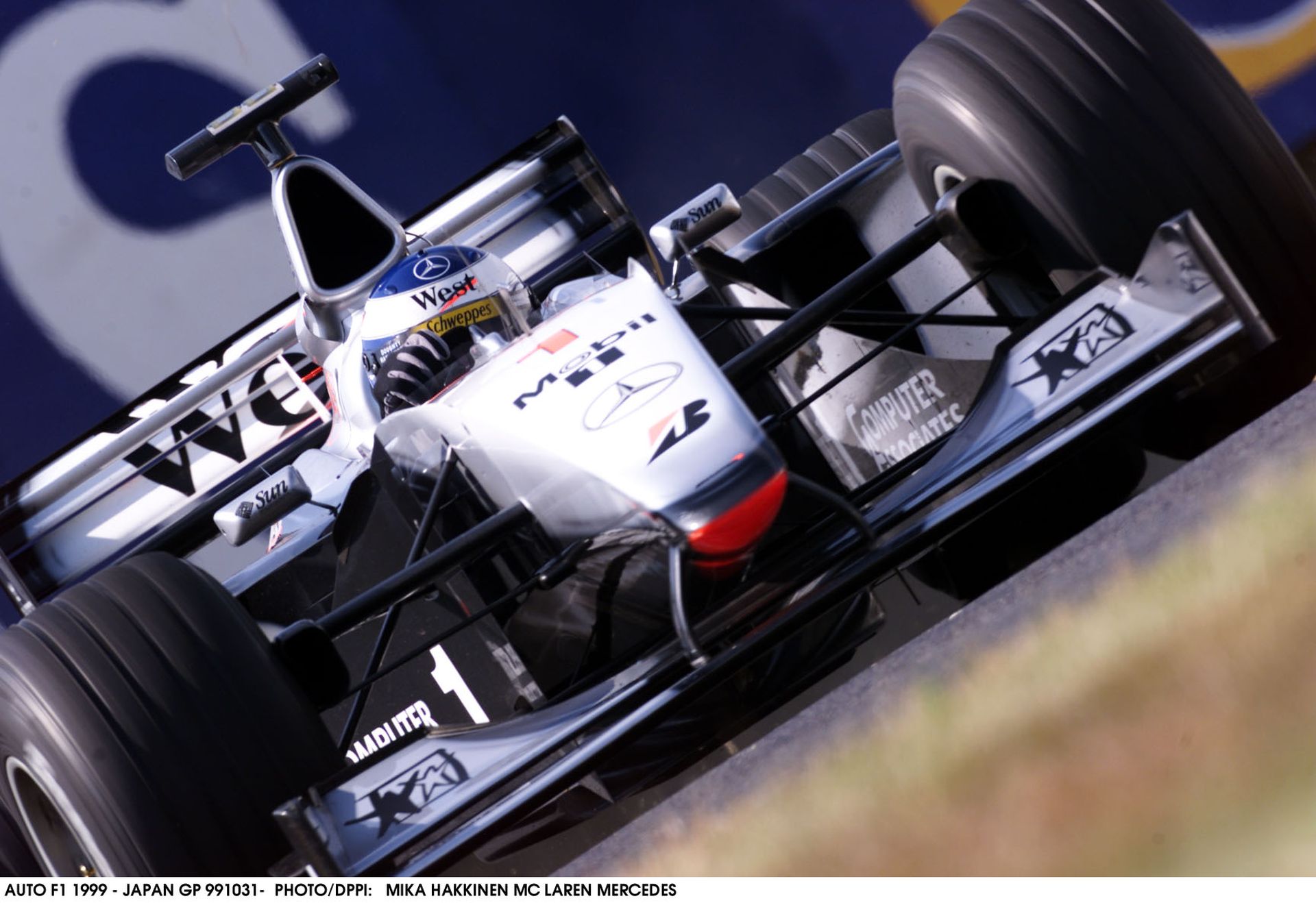 Fájdalmas, de egyúttal szórakoztató időutazás a Forma-1-ben: Hakkinen az 1999-es Japán Nagydíjon