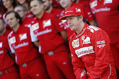 Raikkönen 2017-ig a Forma-1-ben marad a Ferrari versenyzőjeként?
