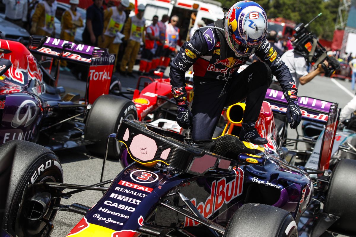 A Red Bull leírta ezt az évet, dobni kell az óvatoskodást: a Renault nem egészen így látja