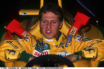 Schumacher 1992-ben Monacóban: Amikor még gépészkedni kellett a volán mögött