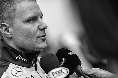 Bottas: A Mercedes elérhetetlennek tűnik, de a Ferrarit megfoghatjuk
