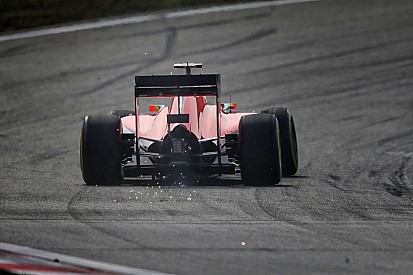 Friss, ropogós: onboard lap Raikkonennel Bahreinben