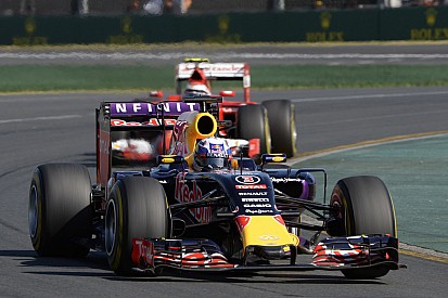 Nagyon nagy pénzbüntetést kell fizetnie a Red Bullnak, ha ki akar szállni az F1-ből
