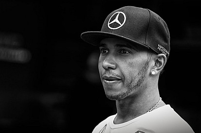 Rosberg szándékosan rontotta el a kanyart? Hamilton nem mondott ilyet