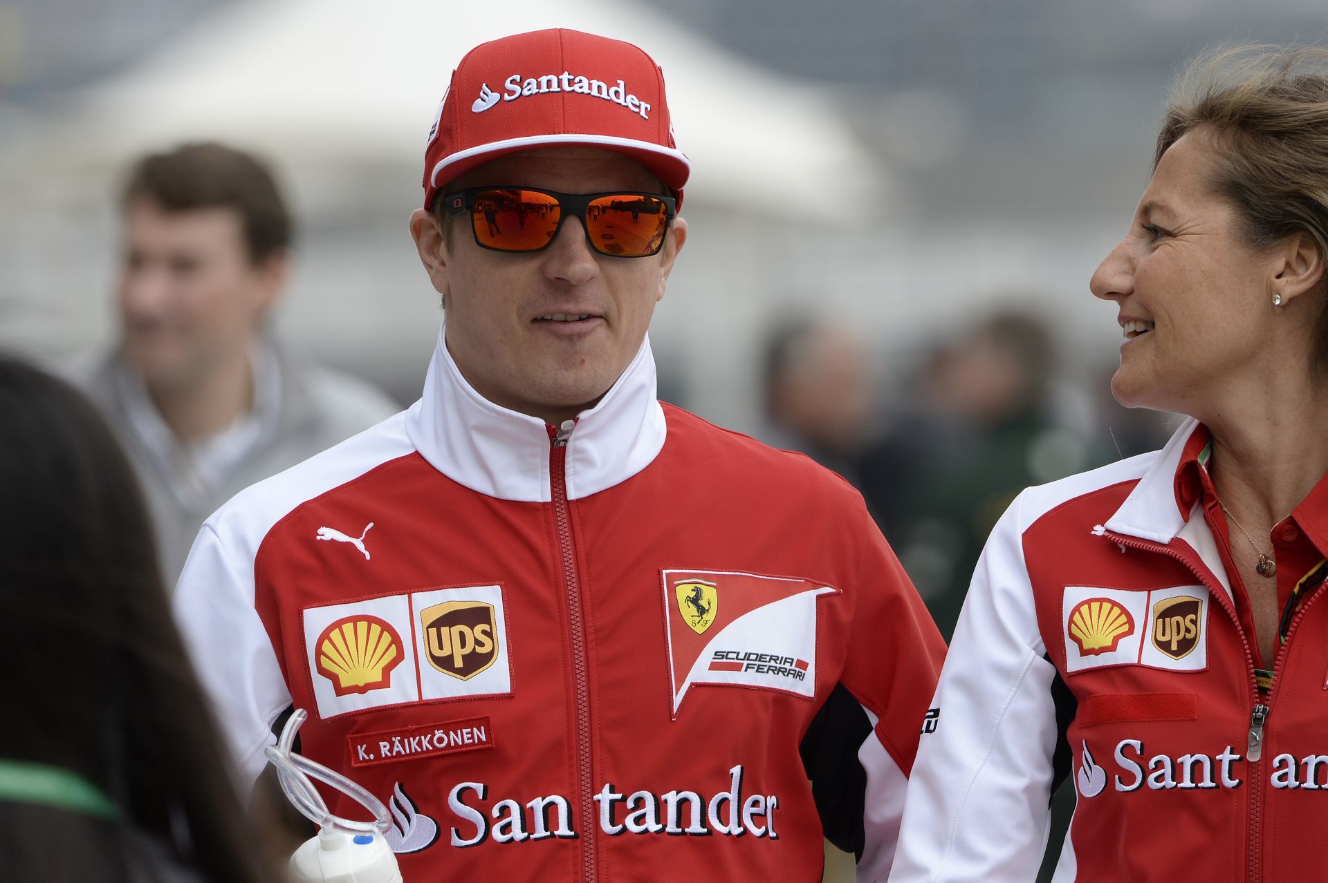 Raikkönen kezd elborulni a buta kérdések miatt