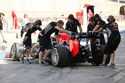Rosberg optimista, Vettel reménykedik: egy kis hiba, és lebénul az RB10