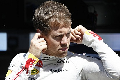 Vettel pozitív hangulatban utazik Malajziába: meglepetés, milyen gyors az RB10