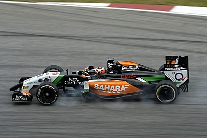 Force India: Hülkenberg sokat tesztelt, Pérez délelőtt csak szenvedett