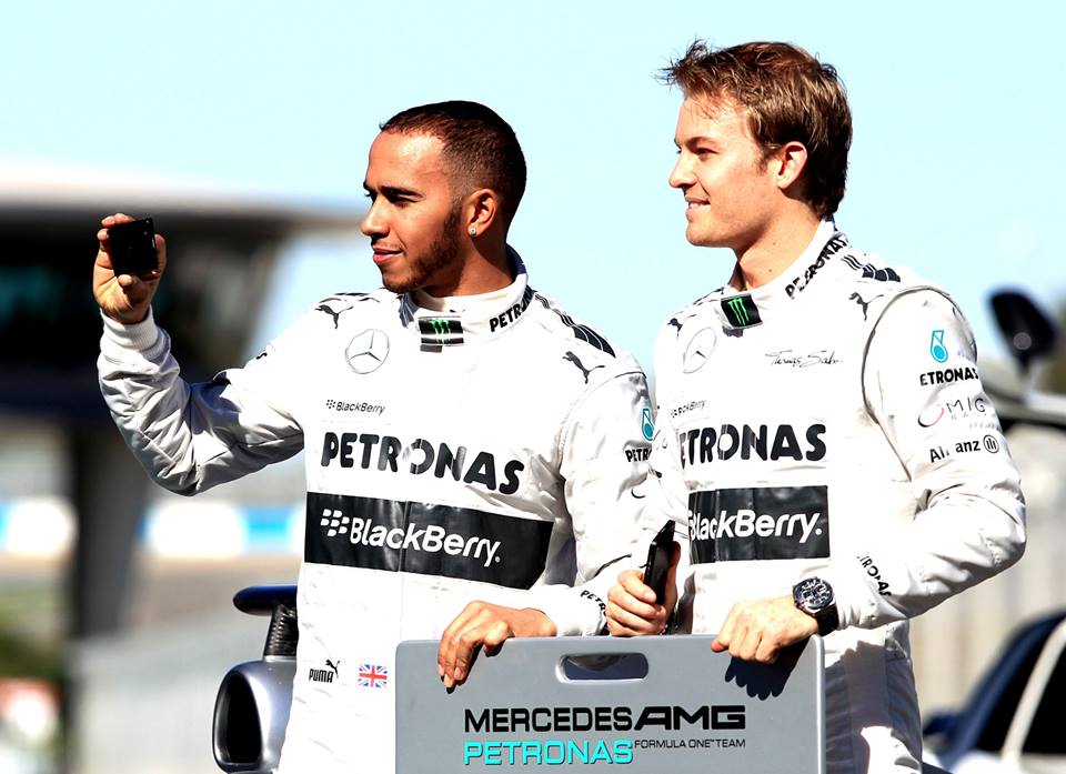 Január 28-án debütál Hamilton és Rosberg új autója