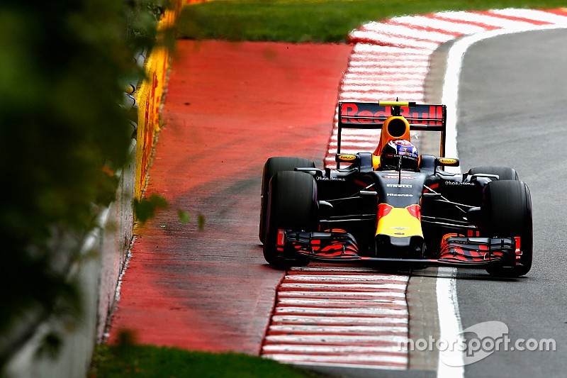 Verstappen optimistisch: “Er staan maar vier auto’s voor me”
