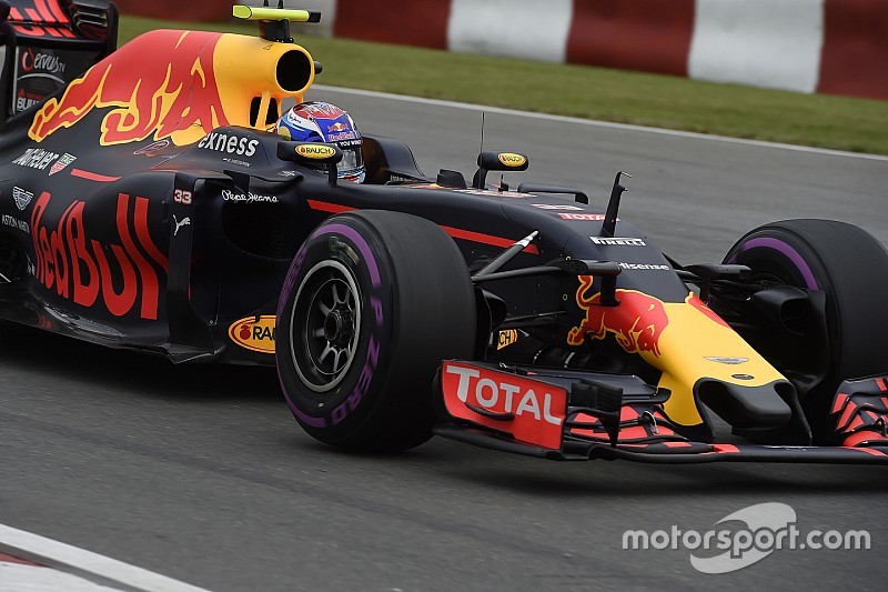 Ферстаппен нагадує, що він зовсім недавно у Red Bull