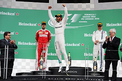 Hamilton vence en Canadá gracias a la estrategia