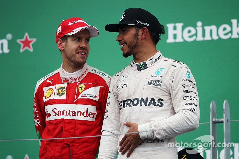Vettel grapt tegenover Hamilton: