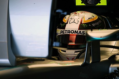 Hamilton resignado a penalizar por usar un nuevo motor