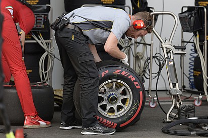 La Pirelli abbassa la pressione delle gomme posteriori di 1 PSI