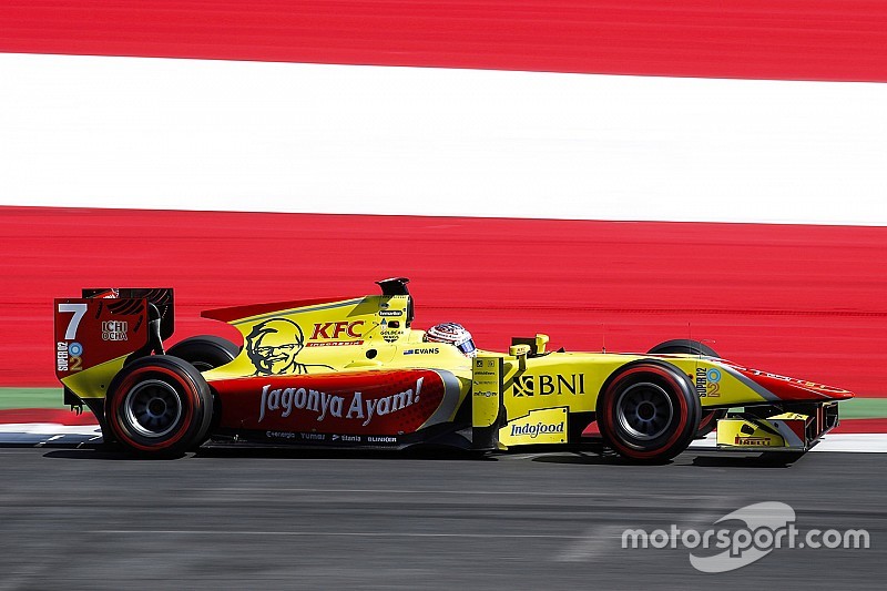 Victoria de Evans en una carrera cambiante de GP2