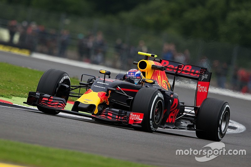 Verstappen: “Redelijk tevreden, maar wil morgen nog sneller zijn”