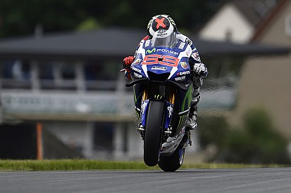 P1 Marquez in derde training, Lorenzo blijft in achterveld