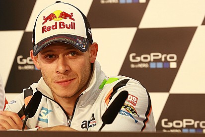 Stefan Bradl firma con Honda para el WSBK
