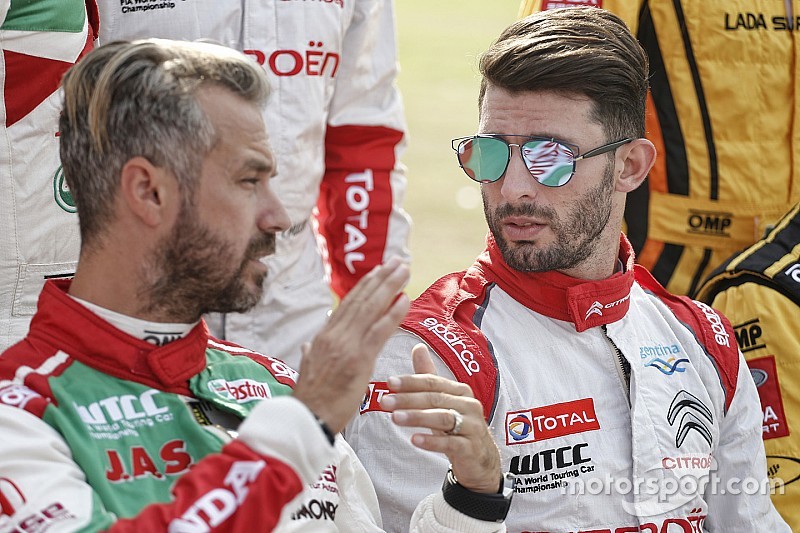 Los pilotos de Honda van a extrañar competir con “Pechito” López