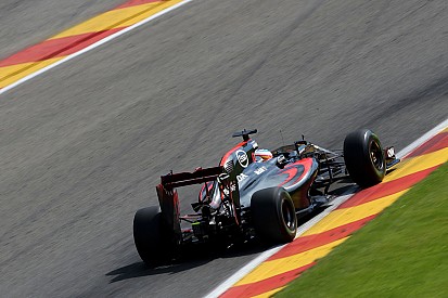 Alonso: "Trabajaremos de cara a la carrera"