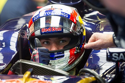Гасли готов отказаться от титула в GP2 ради перехода в Toro Rosso