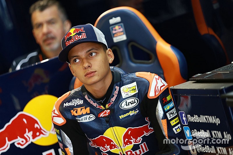 Bendsneyder vijf plaatsen terug op de grid wegens langzaam rijden