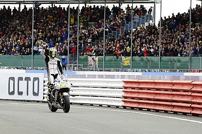 Сильверстоун сохранит у себя этап MotoGP в 2017-м