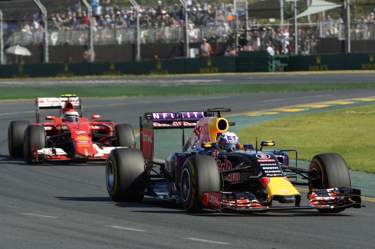 Kösd fel a gatyát Ferrari, mert jön a Red Bull és nagyon!