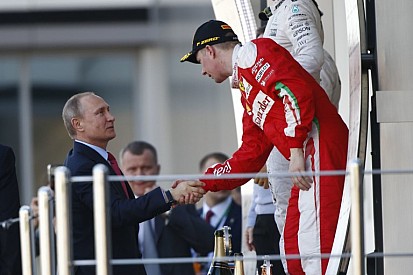 Raikkönen és Putyin: mintha világi haverok lennének