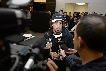 Alonso arca kisimult: ennyire jó a „B” McLaren?