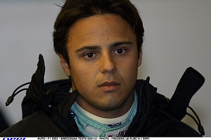 Massa és a fia kisgyerekként: mint két tojás