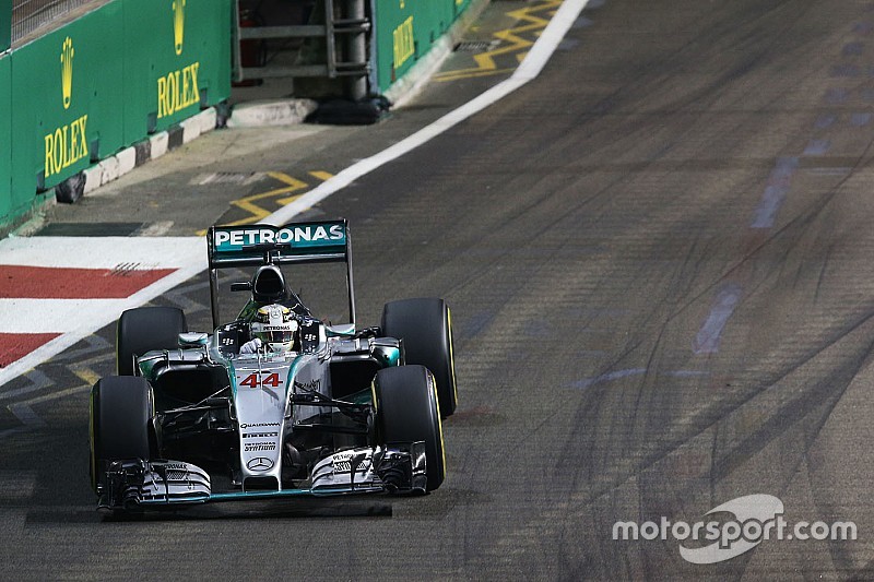 Mercedes siente curiosidad por saber que pasará en Singapur