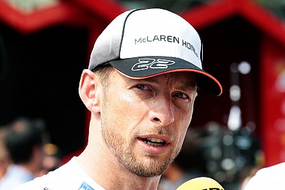 Баттон: McLaren може стати четвертою командою на Гран Прі Сінгапуру