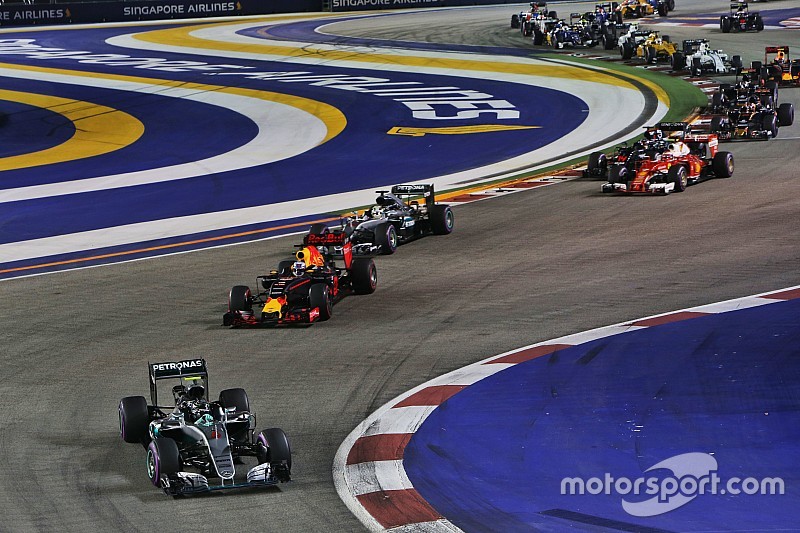 Stand: Rosberg herovert leiding, Verstappen verliest aansluiting