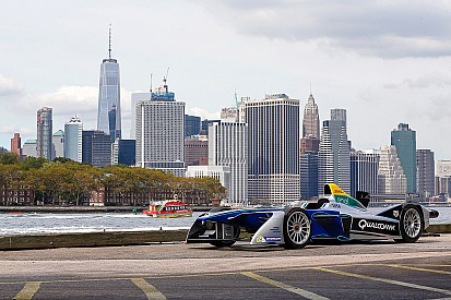 Formel E präsentiert neuen Stadtkurs in Brooklyn mit Manhattan als Kulisse