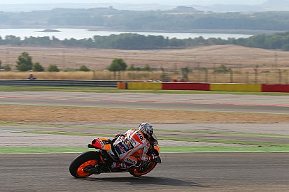 Márquez, por delante de Rossi en Motorland